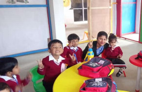 Choose the best child care center for you!